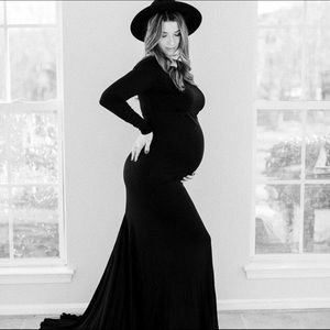 maternity dress for special occasion / photoshoot